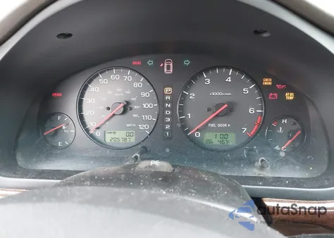 2002 Subaru Outback Limited z USA, uszkodzony, nr VIN 4S3BH686327632269